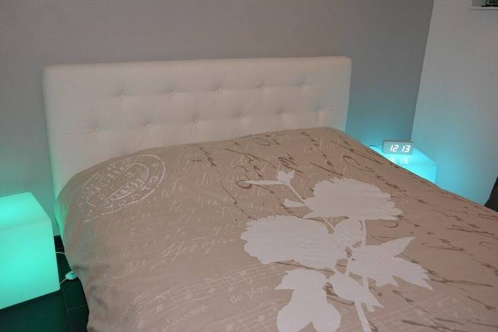 Apartamento entero, 3P en villa con piscina y todas las comodidades - WIFI - Clim - Piscina - Jardin in Saint-Laurent-du-Var, Costa mediterránea (Francia)