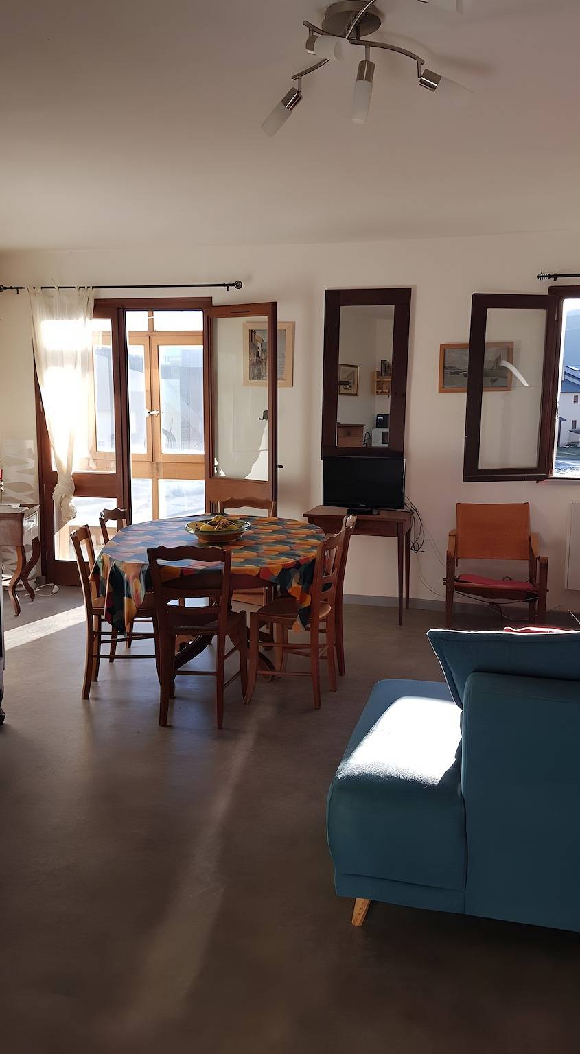 Ganze Wohnung, Appartement „Roc Sol i Neou“ mit Bergblick, privater Terrasse und Wlan in Puyvalador, Parc naturel régional des Pyrénées catalanes