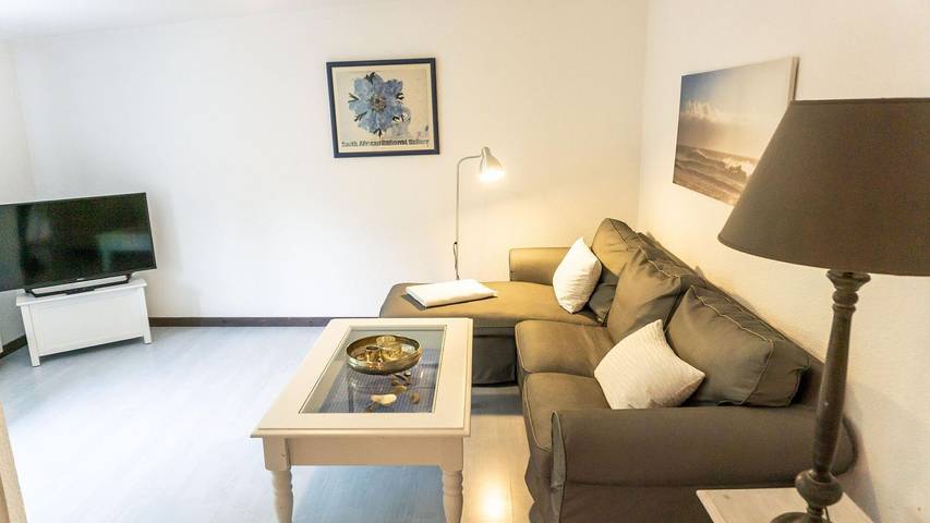 Ferienwohnung für 2 Personen, mit Ausblick und Garten in Tating - 3