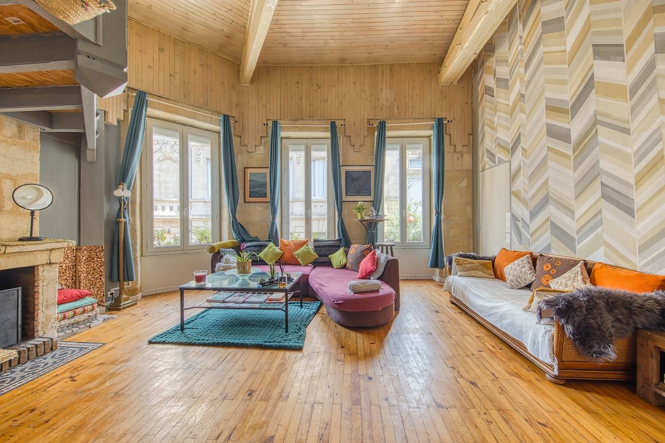 Hel lägenhet, Duplex Heart of Bordeaux – Elegance, Comfort and City Views in Bordeaux, Bordeaux region
