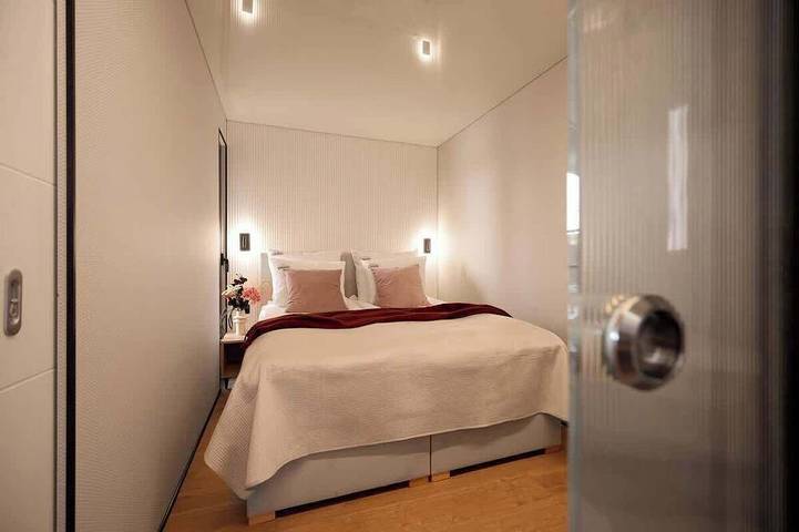 Houseboat Sail | Old Town | 2 Bedrooms | Sauna in Gdańsk, Zatoka Gdańska