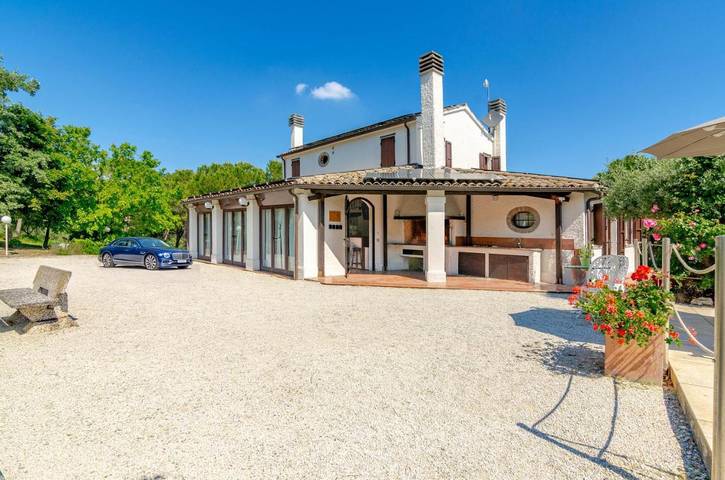 Chambre d’hôte pour 5 personnes, avec sauna et piscine ainsi que jacuzzi et jardin à Rimini - 4
