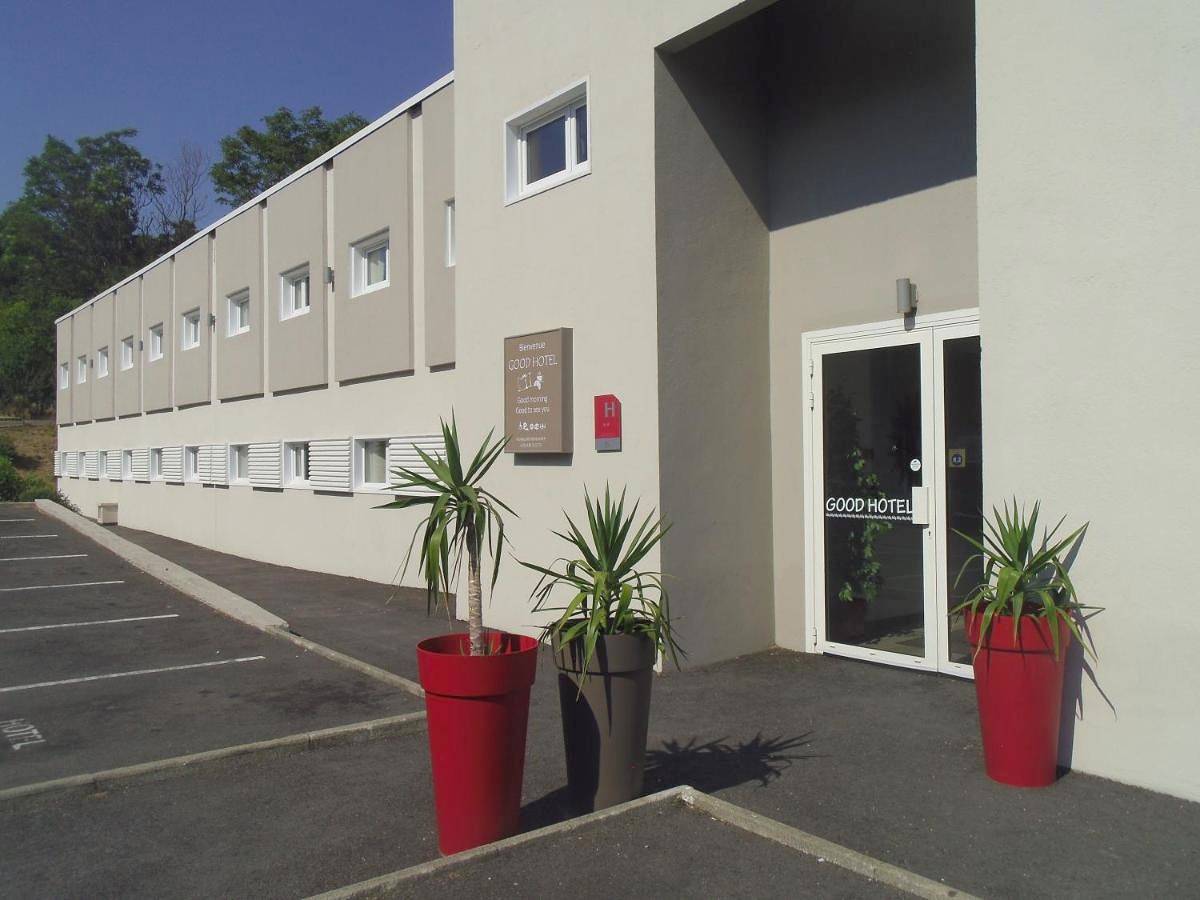 Contact Hôtel Marseille Aubagne in La Penne-sur-Huveaune, Côte méditerranéenne (France)
