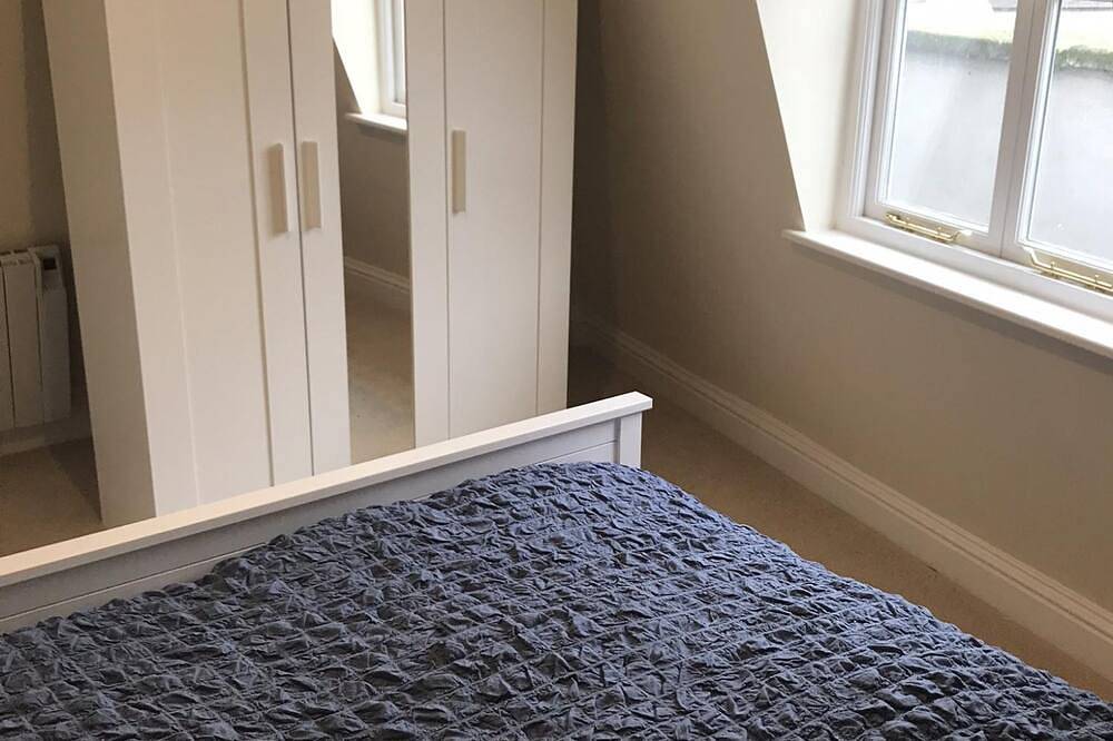 Ganze Wohnung, Windows Over Stroud Penthouse apartment with views in Stroud, Gloucestershire
