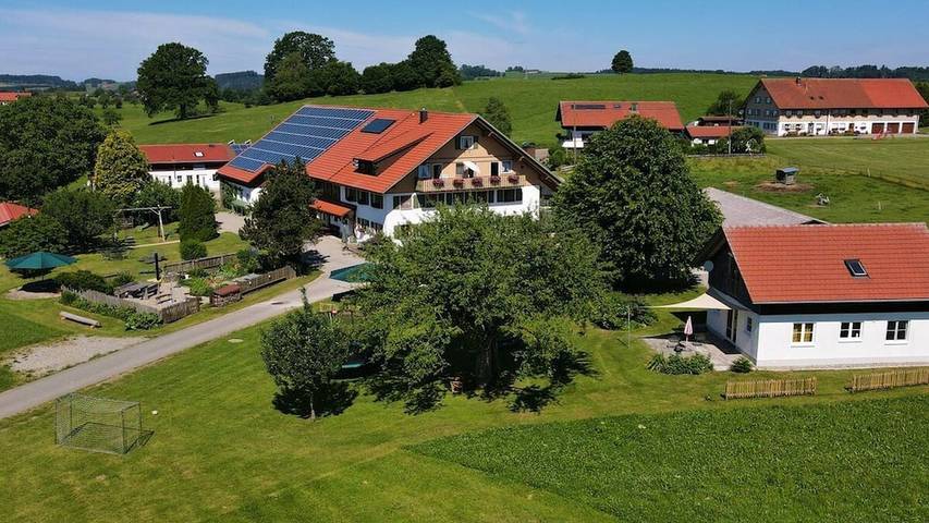 Ferienhaus für 5 Personen, mit Garten und Sauna in Argenbühl