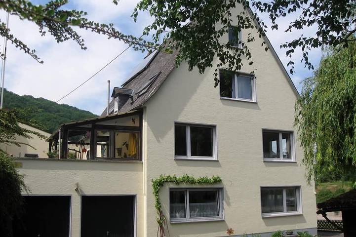 Ferienwohnung für 4 Personen, mit Garten in Spay (Rhein-Mosel)