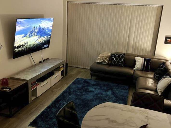 Apartment for 2 people, with Balcony and Garden in Harrow