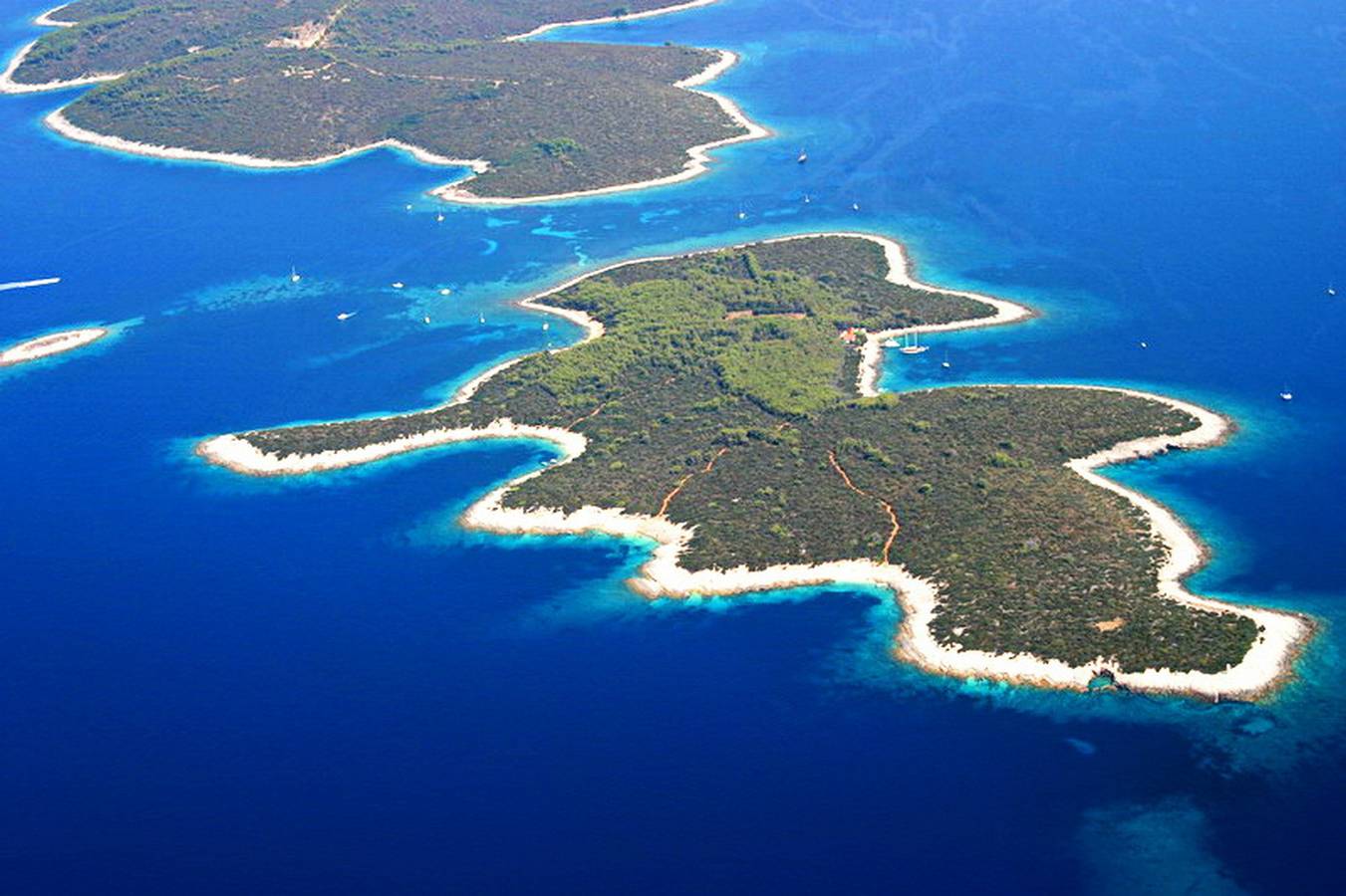 Holiday home for 9 people with balcony in Vela Luka, Korcula