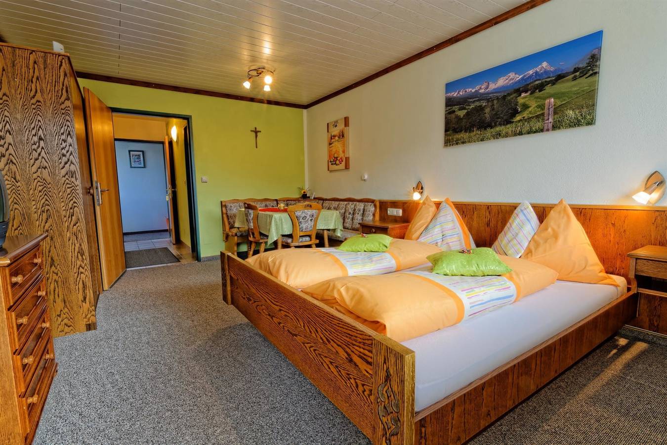 Ganze Ferienwohnung, Ferienwohnung für 5 Personen mit Ausblick in Rosenau am Hengstpaß, Kirchdorf an der Krems (Bezirk)