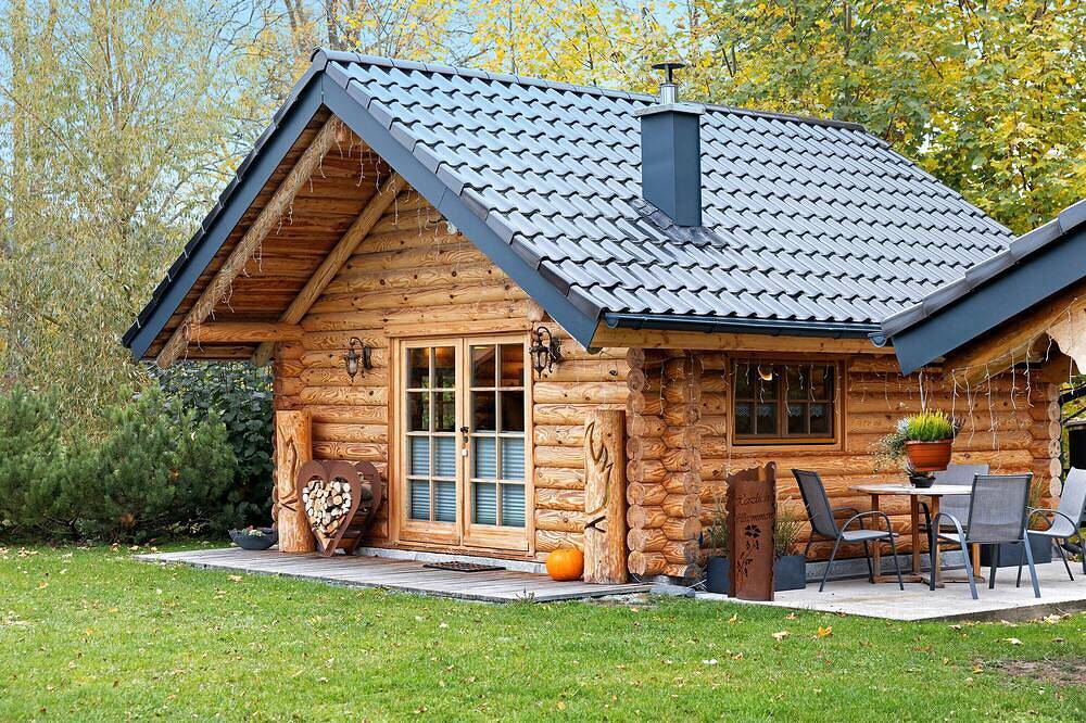 Chalet 'Am See' mit Bergblick, privater Terrasse und Wlan in Bad Brambach, Chemnitz und Umgebung