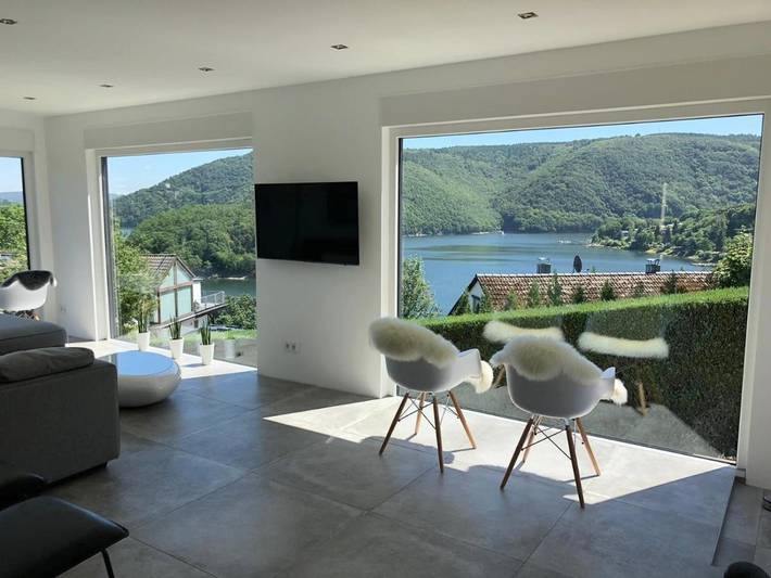 Ferienhaus für 10 Personen, mit Seeblick und Ausblick sowie Garten, mit Haustier in Simmerath