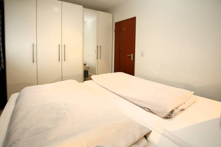 Ganze Wohnung, Badestraße 80, Whg. 1, Goting Hus - Neurenovierte Ferienwohnung im Hochparterre, in Nordfriesische Inseln (Schleswig-Holstein) (Schleswig-Holstein), Wyk auf Föhr