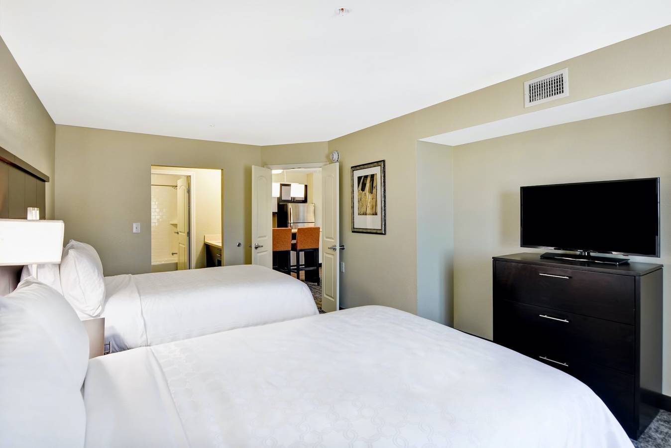 Entire apartment, Staybridge Suites Mt. Juliet - Nashville Area in Mount Juliet, Wilson County
