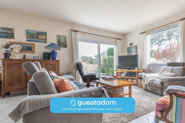 Location de vacances pour 6 personnes, avec terrasse et jardin dans Golf de Pornic