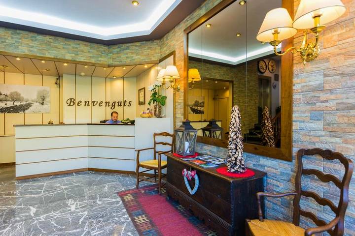 Hôtel pour 3 personnes, avec vue ainsi que terrasse et sauna dans Vielha - 2