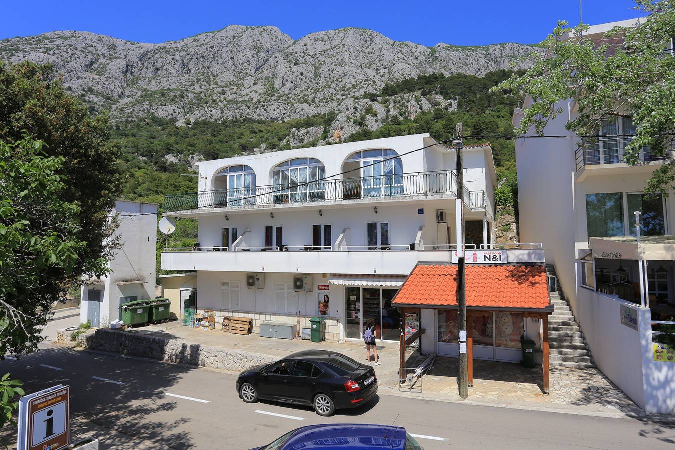 Ganze Wohnung, 2-Zimmer-Ferienwohnung mit Balkon und Meerblick Zivogosce - Porat, Makarska A-18218-b in Zivogosce, Makarska Riviera