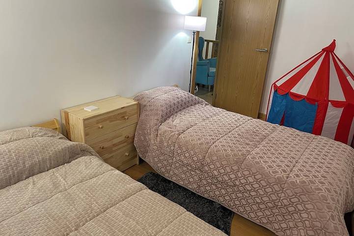 Gîte pour 6 personnes, avec jardin et balcon dans Tourém - 2