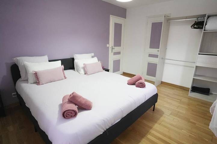 Villa Sweet Birds in Noisy-le-Grand, Seine-Saint-Denis