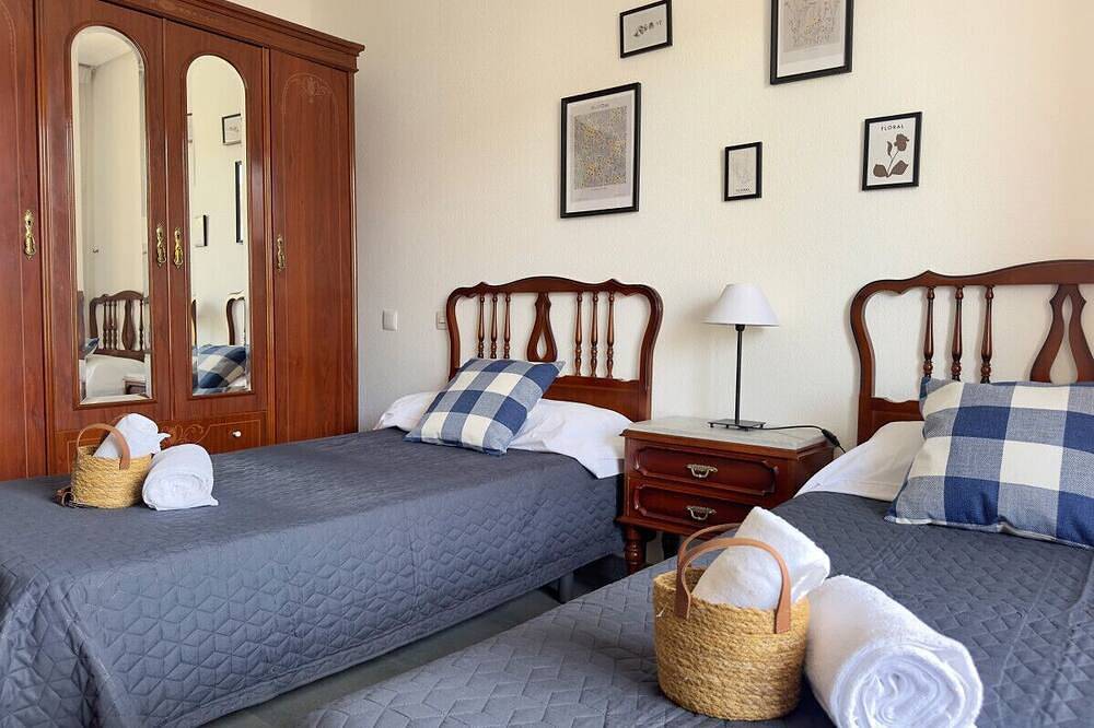 Ganze Wohnung, Apartamento con vistas a la playa - Miramar 5710 in Isla, Arnuero