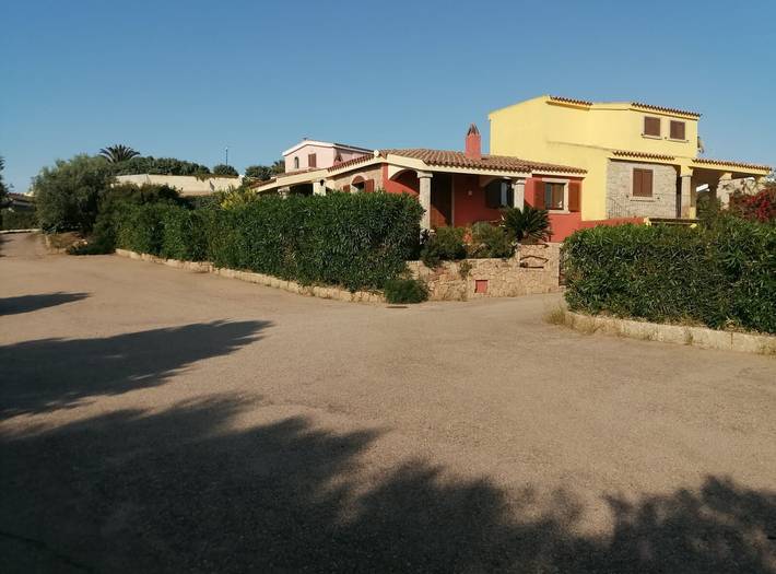 Casa Vacanze 'Appartamento Baia 12' con Giardino Privato, Wi-Fi e Aria Condizionata in Aglientu, Gallura