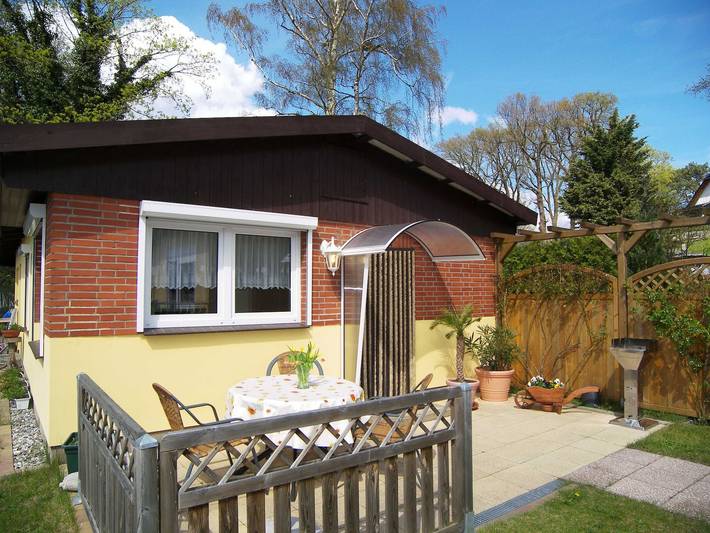 Ferienwohnung für 2 Personen, mit Terrasse und Ausblick sowie Seeblick und Garten in Kölpinsee - 4