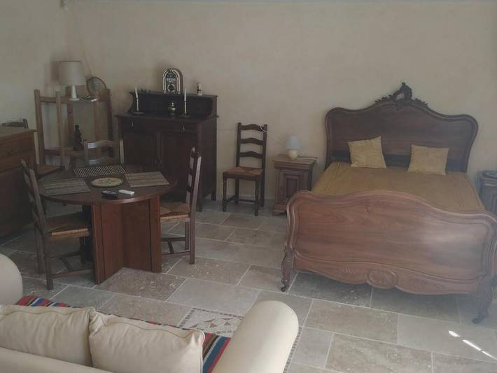 Gîte pour 2 personnes, avec Balcon et Jacuzzi ainsi que Terrasse et Jardin à Saint-Paul-d'Espis