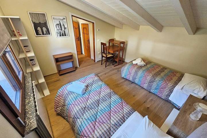 Gîte pour 6 personnes, avec Terrasse à Capo di Ponte - 4