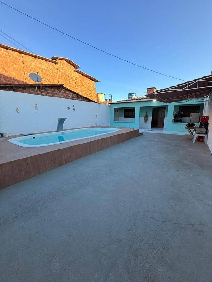 Casas e apartamentos de temporada para 10 pessoas, com balcão e piscina em Goiana