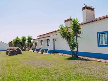 Location de vacances pour 10 personnes, avec vue et piscine dans São Cristóvão