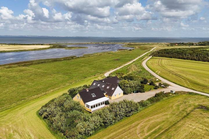 Ferienhaus für 8 Personen, mit Seeblick und Terrasse, mit Haustier - 1