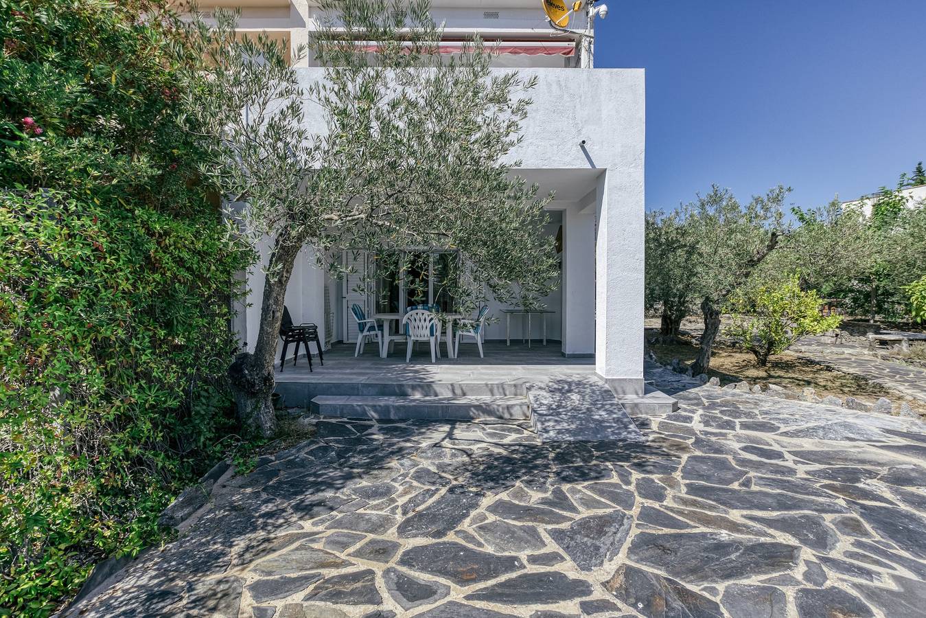 Appartamento intero, Appartamento piano giardino a Roses con terrazza e Wi-Fi in El Mas Boscá, Roses