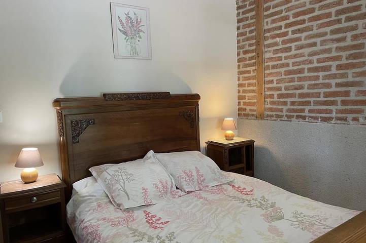 Gîte pour 10 personnes, avec piscine et jardin à Souvigny - 2