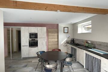 Gîte pour 2 personnes, avec balcon/terrasse ainsi que terrasse et sauna à Dambach-la-Ville