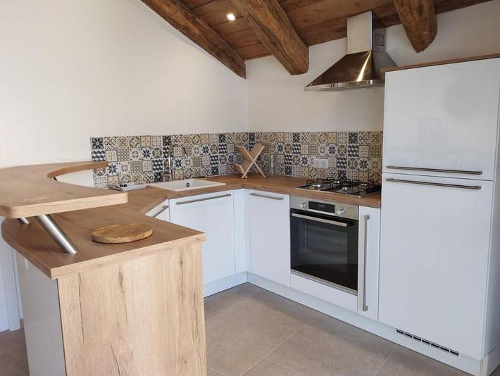 Gîte pour 2 personnes, avec terrasse ainsi que jacuzzi et jardin, animaux acceptés à Le Caylar - 2