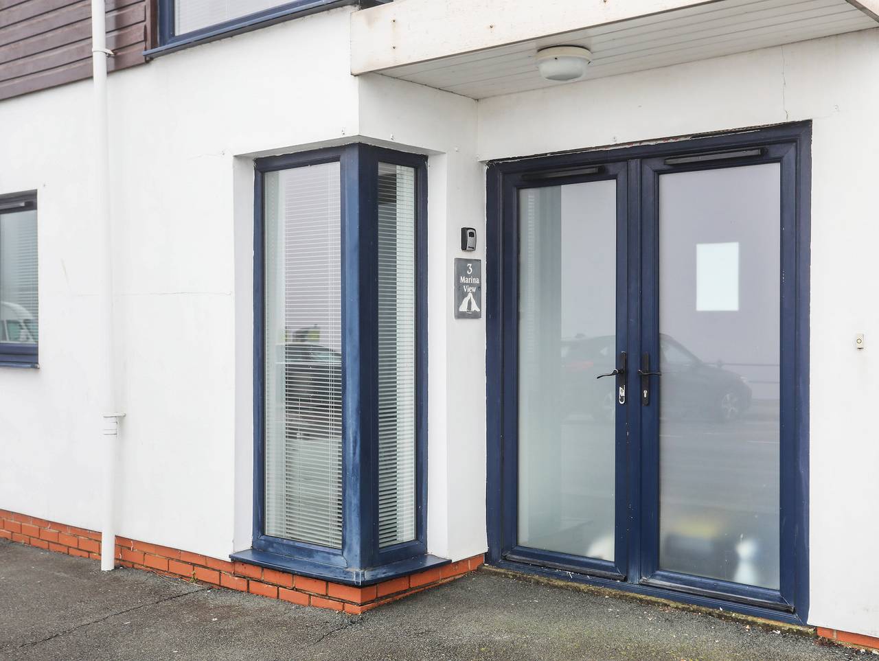 3 Marina View in Pwllheli, Gwynedd