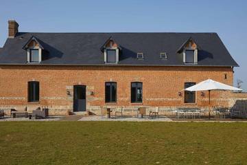 Gîte pour 12 personnes, avec jardin à Doudeville