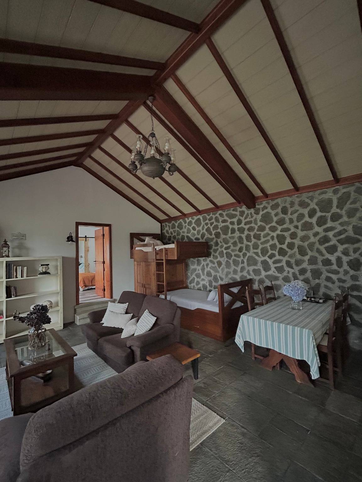 Ganze Ferienwohnung, „Cozy Cottage“ auf der Insel Terceira in Fontinhas, Terceira (Azoren)