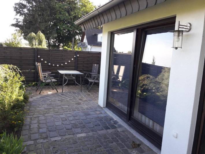 Kleines Ferienhaus in Hermülheim mit Garten in Hürth, Rhein-Erft-Kreis
