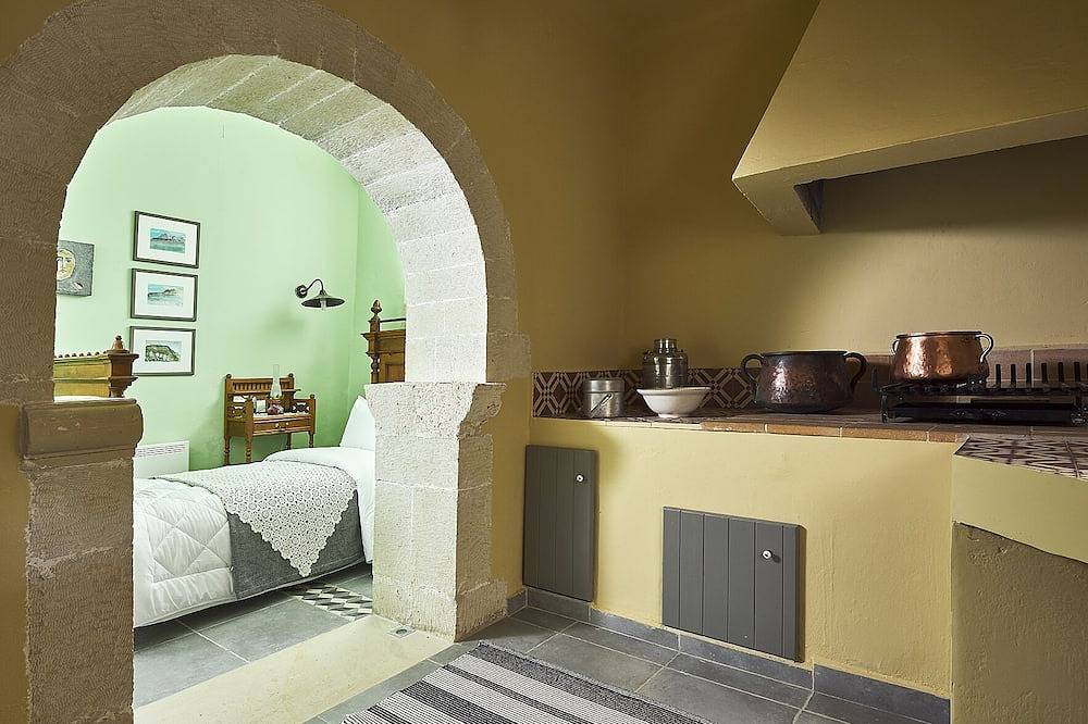 Erstaunliche 3-Zimmer-Villa Mit Privatem Pool Und Meerblick in Kefalas, Vamos