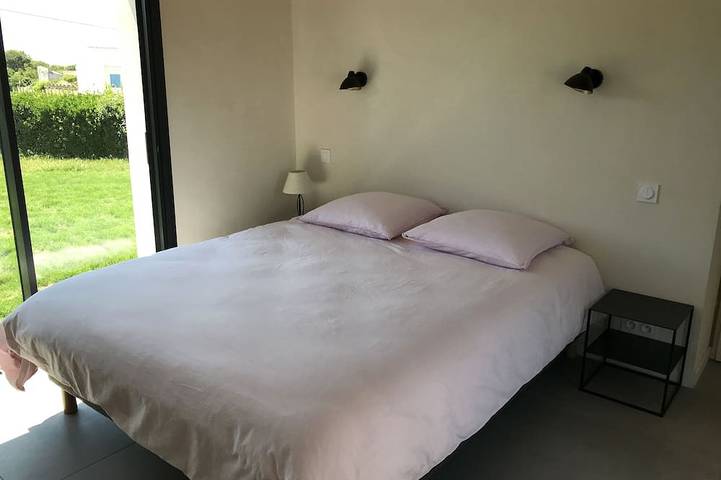 Location de vacances pour 8 personnes, avec terrasse et jardin dans Plage de la Clère - 2