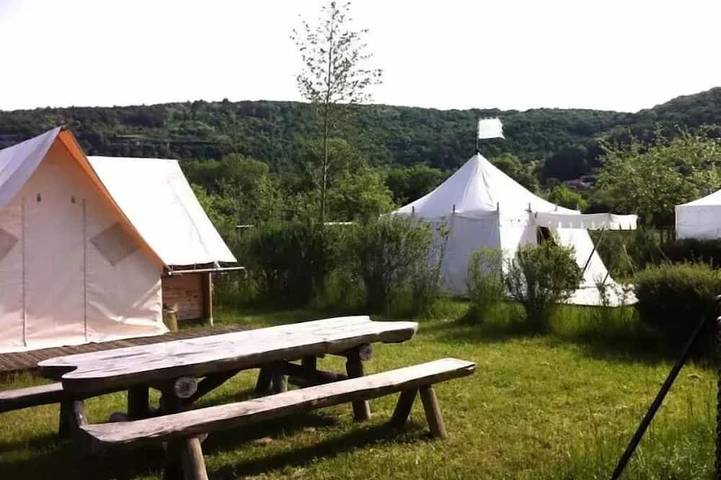 Wohnwagen für 4 Personen, mit Garten - 1