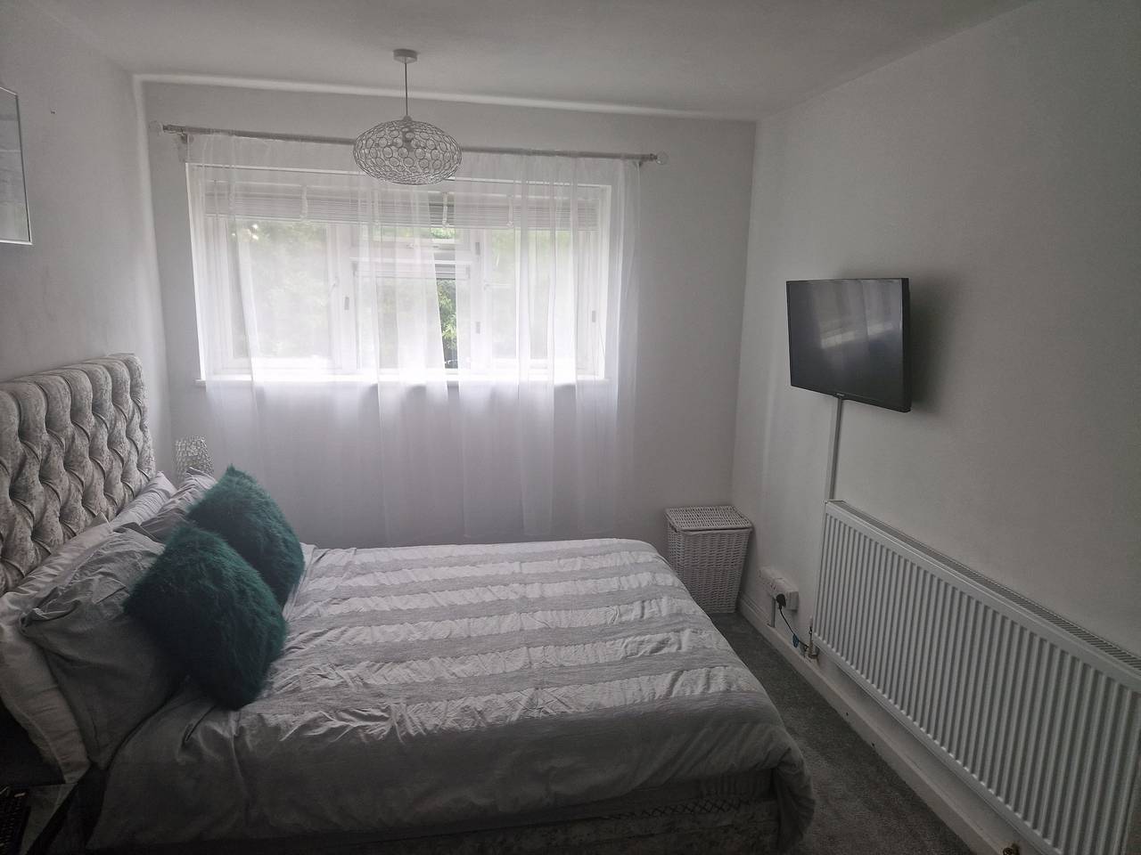 Entire vacation apartment, Immaculate 1-Bed Apartment in Woodford Green in Waltham Forest, London