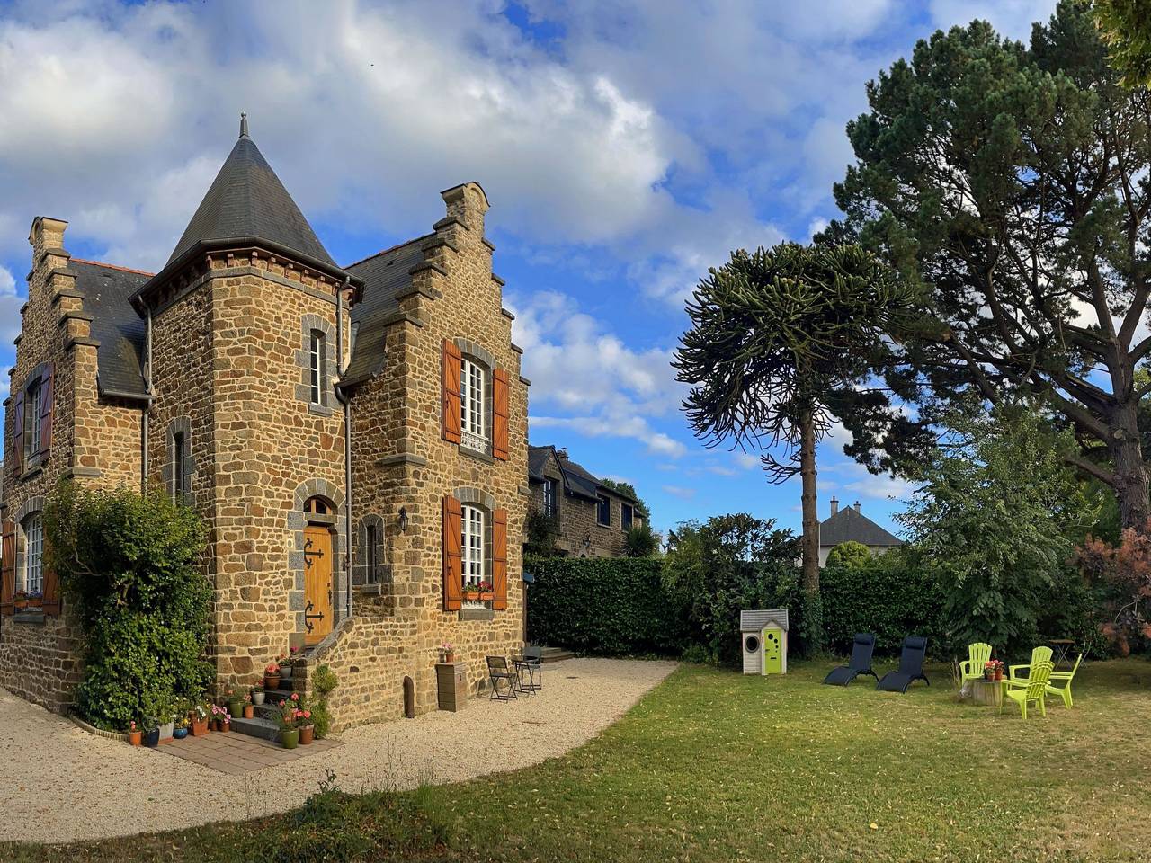 Villa La Côte du Chat -Familienhaus Bretagne in Hédé-Bazouges, Région de Rennes