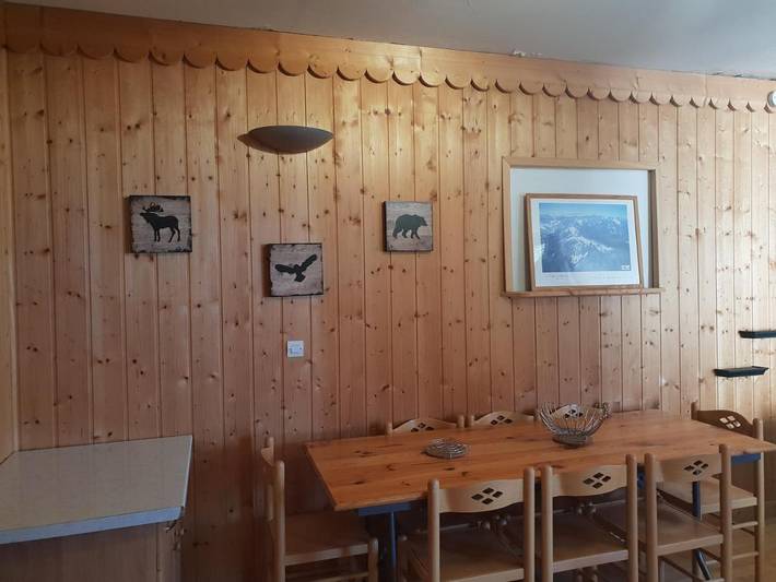 Gîte pour 11 personnes, avec Balcon et Terrasse ainsi que Piscine et Vue dans Le Collet d'Allevard