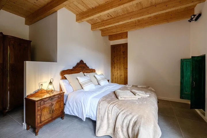 Landhaus für 7 Personen, mit Ausblick und Balkon - 1