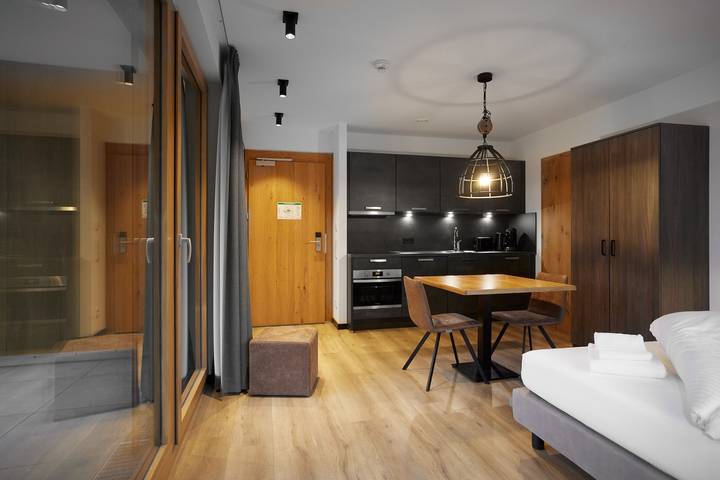 Studio für 2 Personen, mit Terrasse in Silvretta