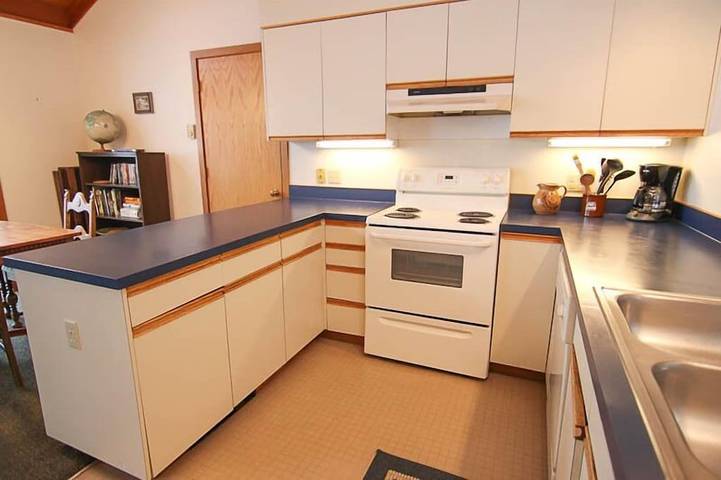 Vacation rental for 8 people, with balcony in Manzanita