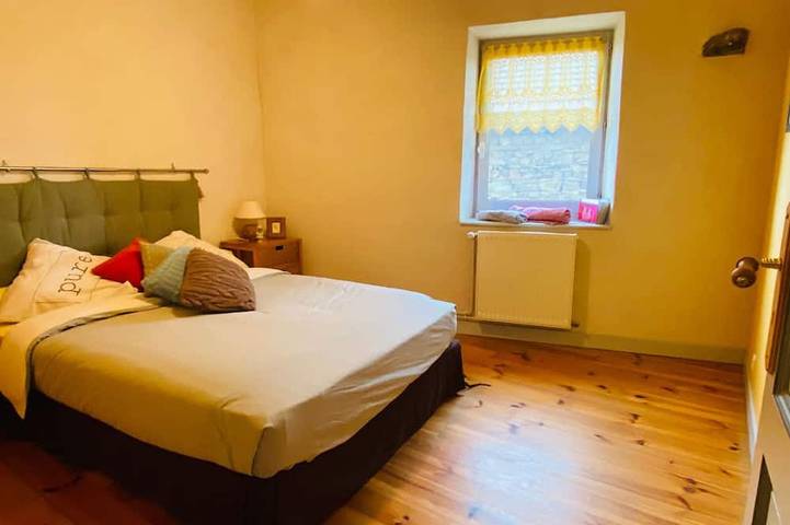 Gîte pour 6 personnes, avec jardin, animaux acceptés à Saint-Beauzire - 4