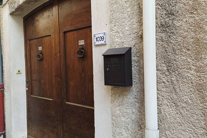 Small apartment in the heart of Moustiers Sainte Marie / Verdon in Moustiers-Sainte-Marie, Alpes-de-Haute-Provence