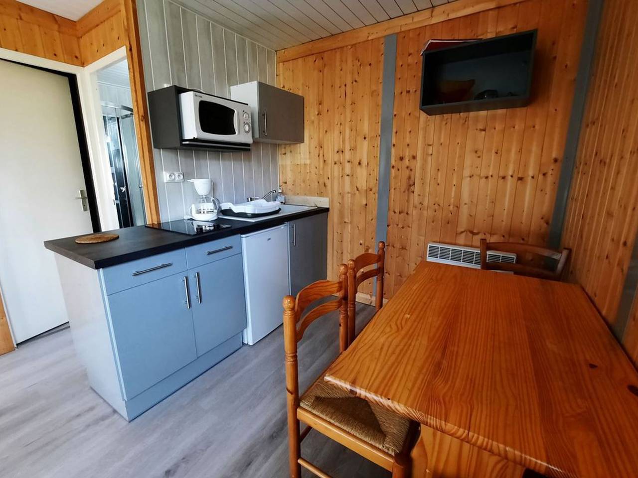 Chalet avec terrasse - 4 pers. in Désaignes, Parc naturel régional des Monts d'Ardèche